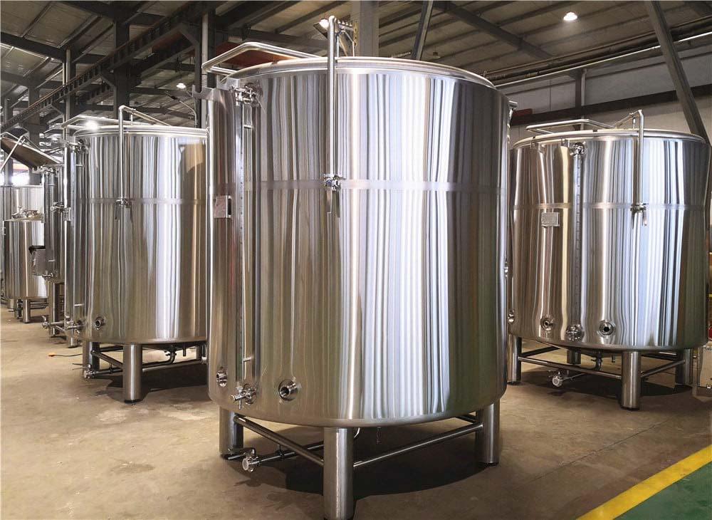 <b>12 HL Open fermenting equipme</b>